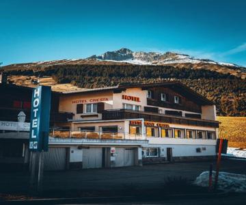 Hotel Cresta