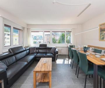 Beautiful Modern family apartment with free parking