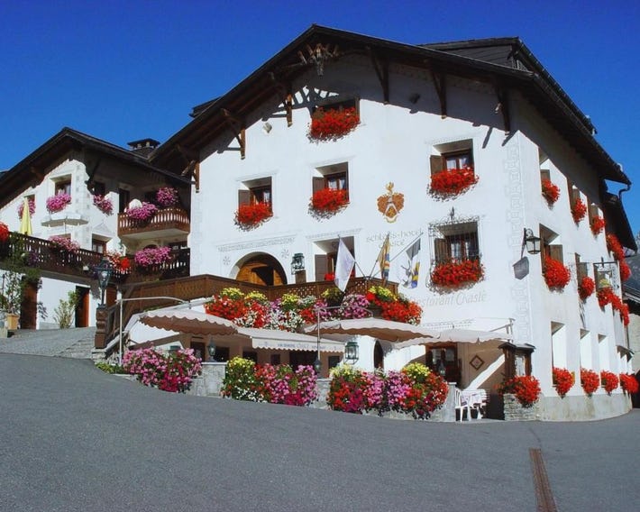 Relais & Châteaux Schlosshotel Chastè - Scuol Tarasp