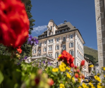 Hotel Engiadina