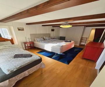 Avenue 15 Boudry Suites and Studio