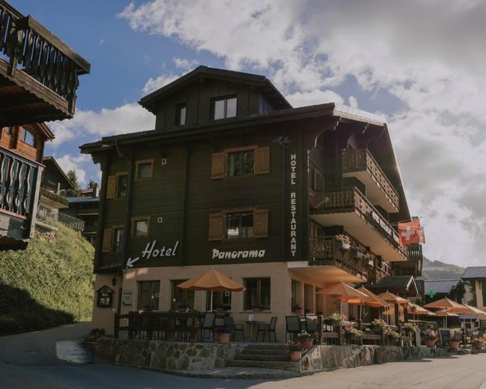 Panorama Hotel & Restaurant