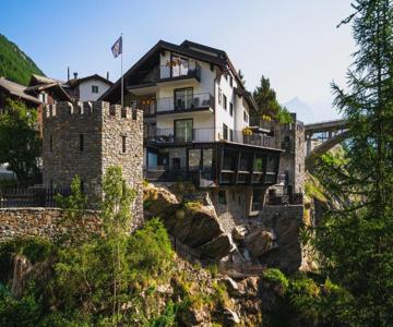Hotel La Gorge