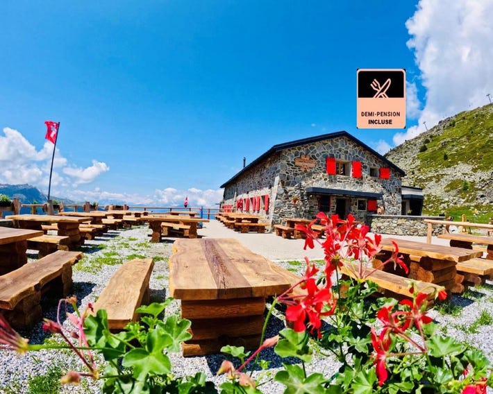 Cabane Bella-Tola