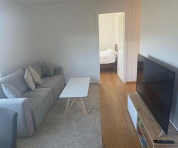 Appartement entier avec terrasse et jardin