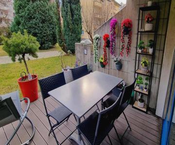 Appartement avec terrasse et parking