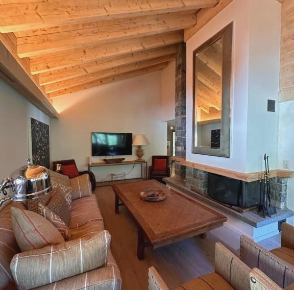 Turquino Loft - Duplex 4 Bedroom Chalet in Zermatt
