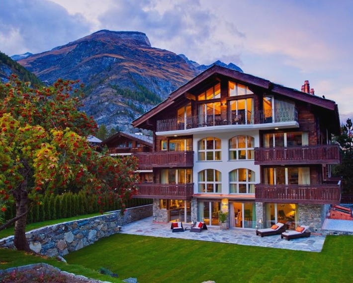 Alex Lodge Private Luxury Apartments