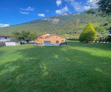 Appartement moderne avec terrasse et piscine à Châtel sur Bex