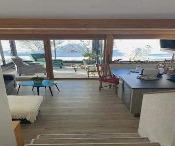 Studio dans un chalet avec jardin privatif