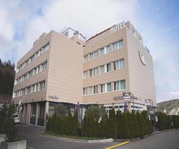 My Home Hotel - Free Parking , AC