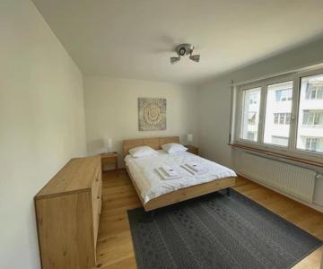 Very central and sunny 2BR flat - Marble 2