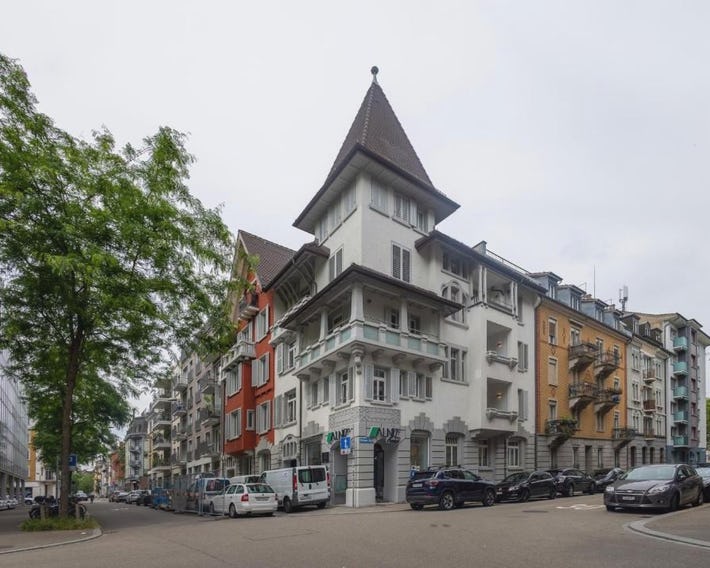 Luxury Apartments by Livingdowntown