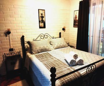Casa Roble Anejo Bed & Breakfast
