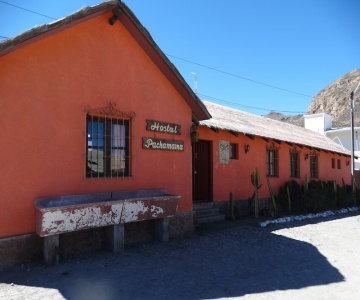 Pachamama Hostel & Tour