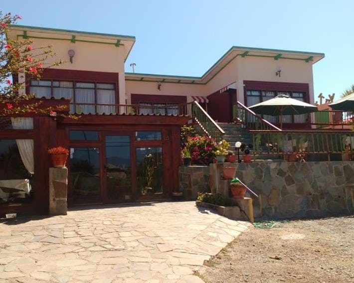 Hotel Y Cabanas La Rosa Nautica