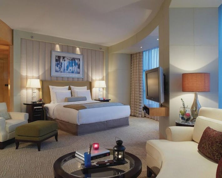 The Ritz-Carlton Beijing, Financial Street
