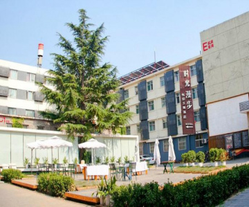 Nostalgia Hotel Beijing Lama Temple