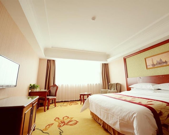 Vienna Hotel Shanghai Jiading New City