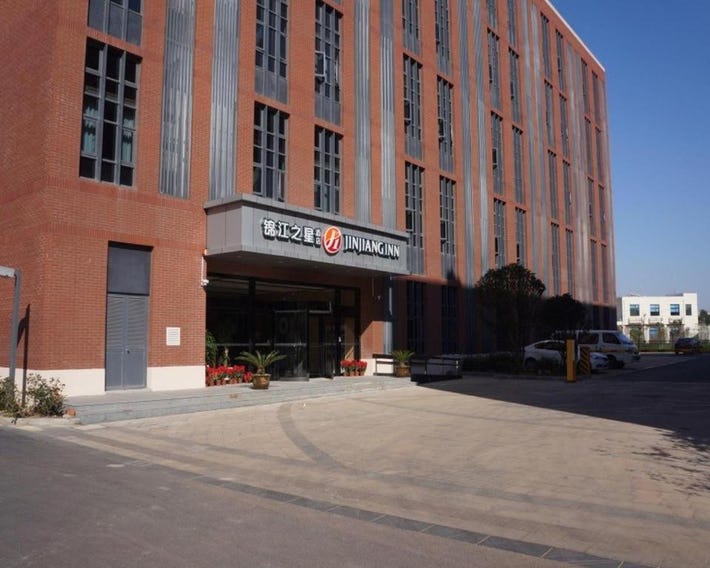 Jinjiang Inn Select Shanghai International Tourism and Resorts Zone Chuansha Road Subway Station