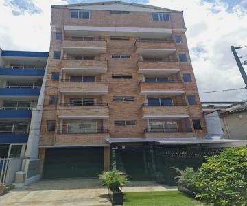 RG33 ApartaSuites