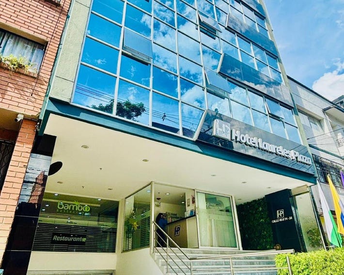 Hotel Laureles Plaza