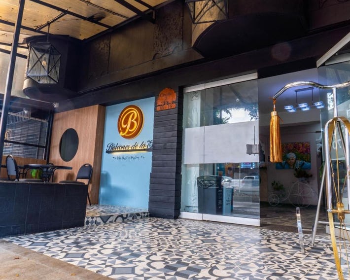 Ayenda 1228 Balcones de la 70