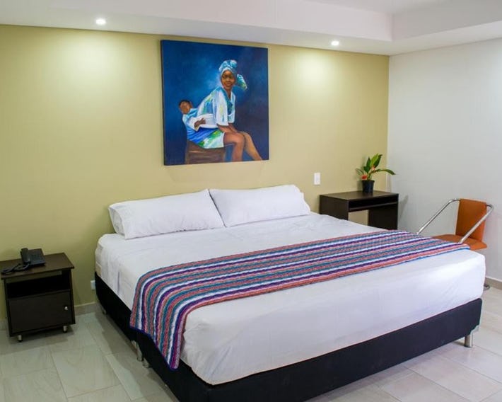 HOTEL OASIS