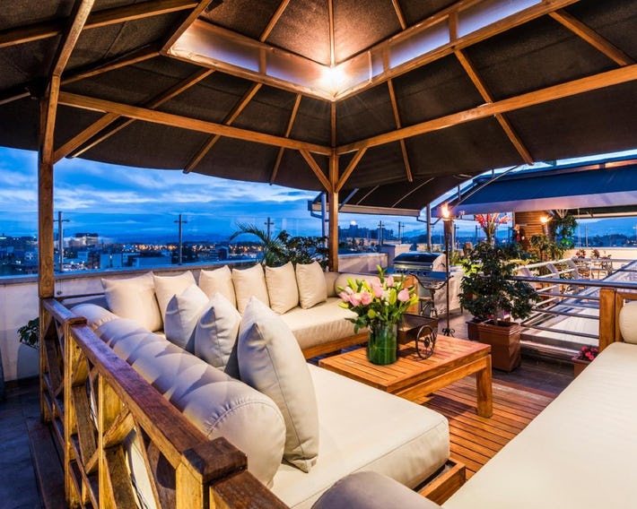 Hotel Platinum Suite