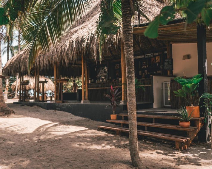 Los Hermanos Beach Hostal