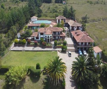 Hotel Club Campestre El Bosque De La Villa