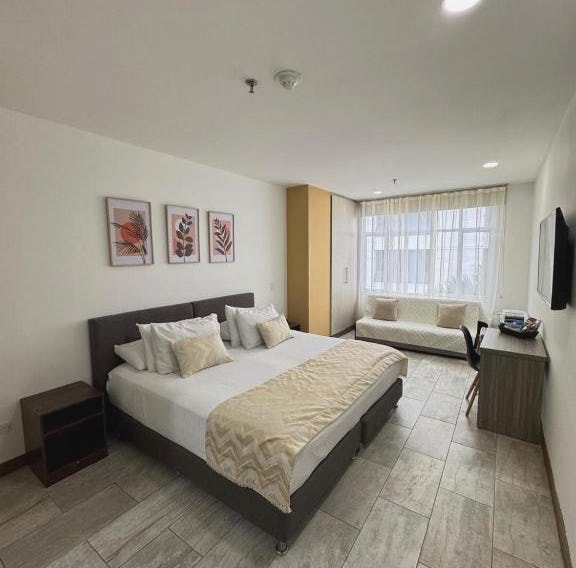 Hotel Rosales Suite