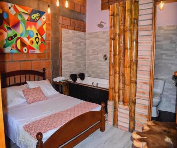 Hotel B & C