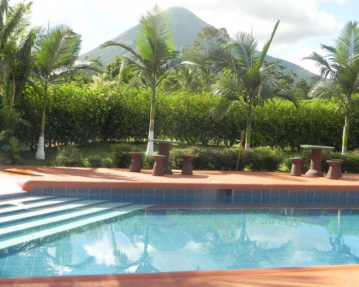Hotel Faro Arenal