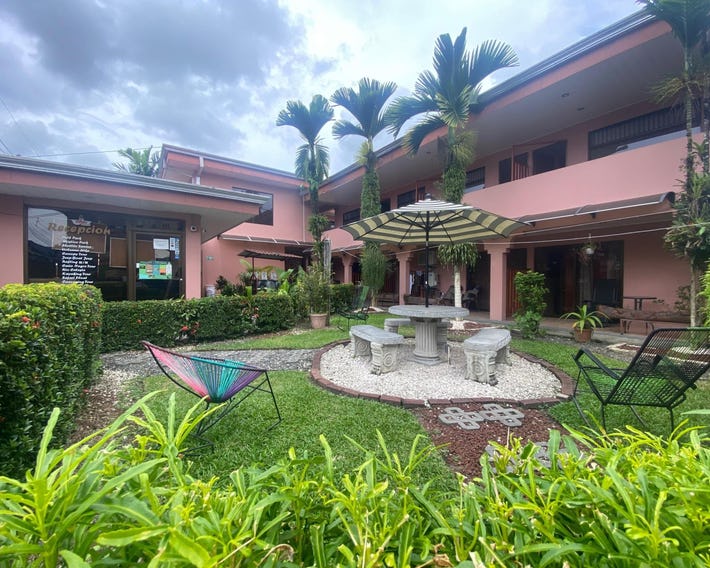 Hotel La Choza Inn