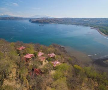 Vista Bahía Beach Resort