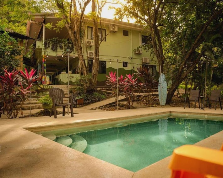 Casa Pura Vida Surf Hostel - Tamarindo Costa Rica