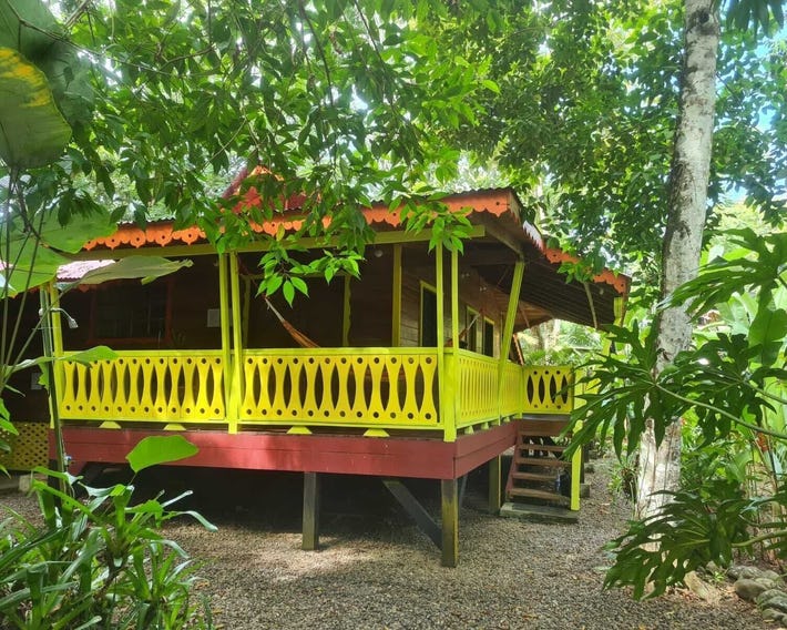 El Jardin de Playa Negra