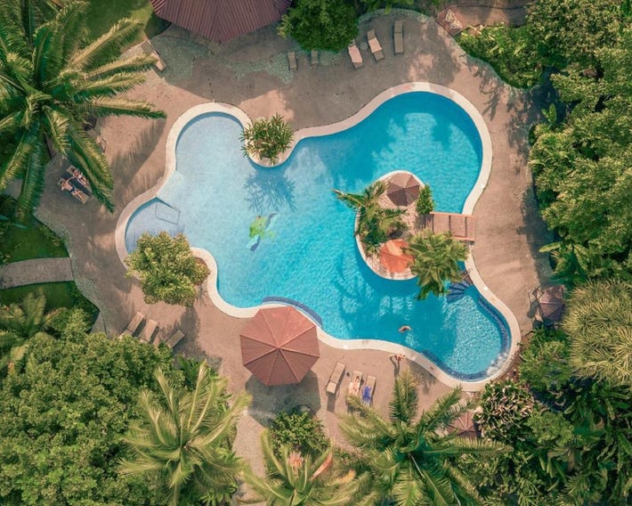 Laguna Lodge
