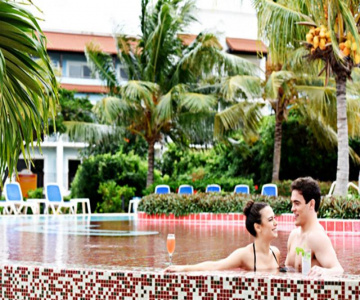 Sanctuary at Grand Memories Santa Maria