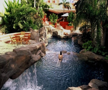 Kura Hulanda Village & Spa