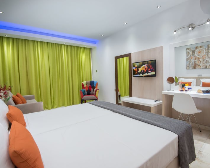 Loutsiana Hotel Apts