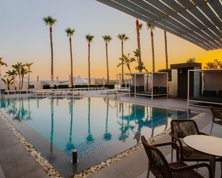 Tasia Maris Sands Hotel (Adults Only)