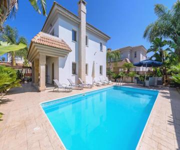 Villa Alex