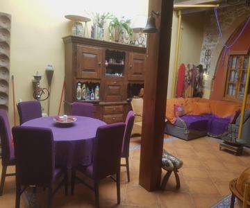 Petro's Antique House