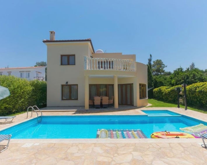 Villa Tsikkos Dio