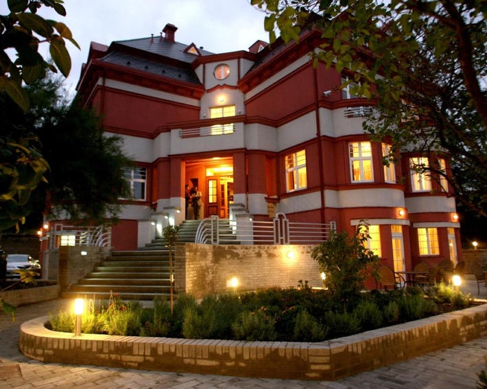 Villa