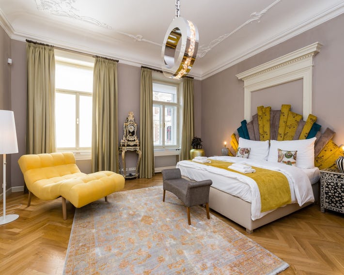 EMPIRENT Grand Central Apartments