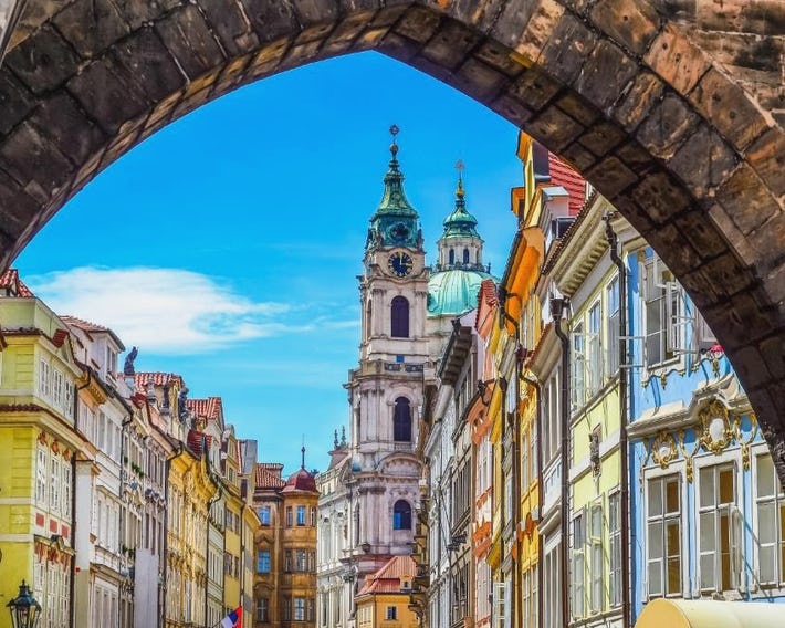 Charles Bridge Hostel & Apartments