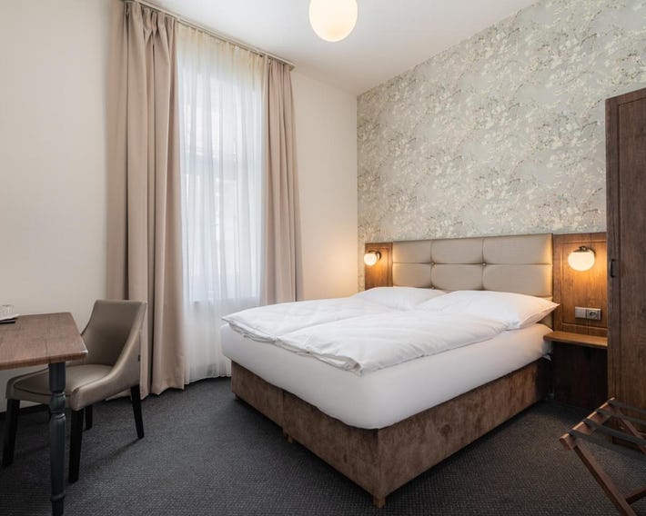 EA Hotel Victoria